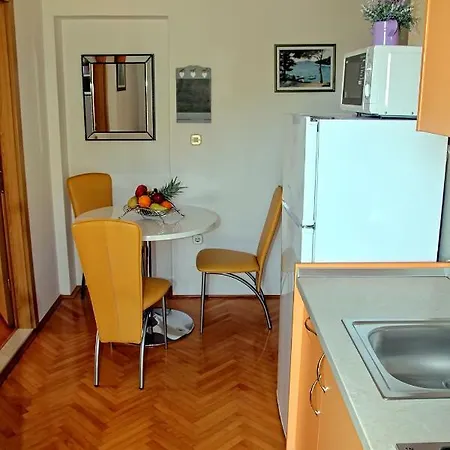 Andela Apartment Makarska
